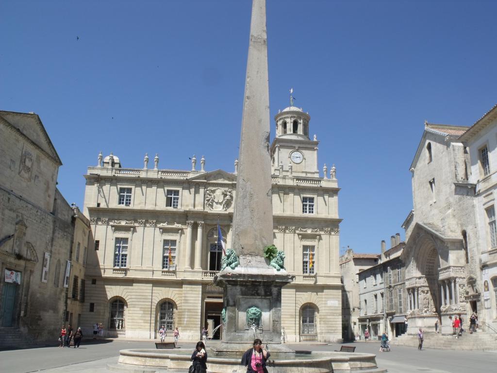 ベルガルド Entre Nimes Et Arlesヴィラ エクステリア 写真
